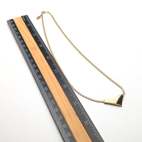 Vintage Park Lane Black White Enamel Pendant Necklace, 16 Inch Choker - Picture 4 of 9